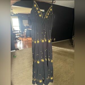ROMWE Black and Yellow Maxi Dress